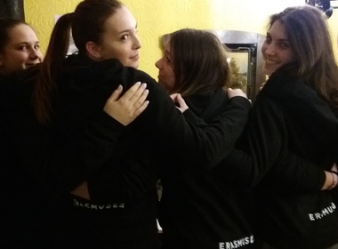 Simbolična fotografija za članek z naslovom: Priprave dijakinj predšolske vzgoje na mobilnost