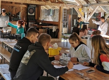 Simbolična fotografija za članek z naslovom: Naravoslovni tabor v Kamniški Bistrici