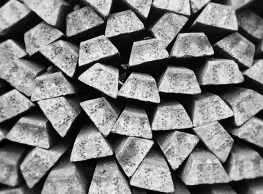 Simbolična fotografija za članek z naslovom: Preglove plakete s tekmovanja iz kemije