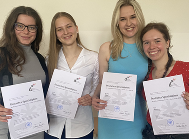 Simbolična fotografija za članek z naslovom: Osvojile najvišji nemški jezikovni certifikat