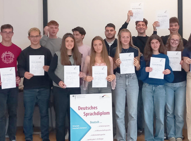 Simbolična fotografija za članek z naslovom: Slavnostna podelitev diplom DSD I