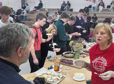 Simbolična naslovna fotografija za novico z naslovom: Tradicionalni slovenski zajtrk