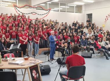 Simbolična fotografija za članek z naslovom: VABLJENI NA INFORMATIVNI DAN<br><small> v petek, 13. 2., ob 9.00 in 15.00 ter<br> v soboto, 14. 2., ob 9.00