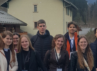 Simbolična naslovna fotografija za novico z naslovom: YPAC-ovci v CHAMONIX-u, 1. del