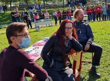 Naključna fotografija iz galerije Jaz, mali, puhasti fazanček …