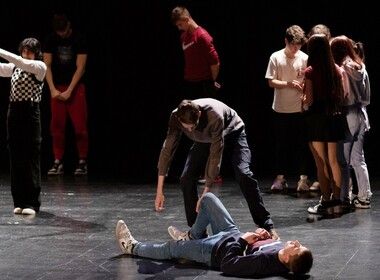 Naključna fotografija iz galerije Kdo je Jaka?