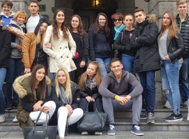 Simbolična fotografija za članek z naslovom: 4.E v prestolnici