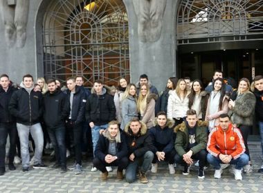 Simbolična fotografija za članek z naslovom: Ekonomisti obiskali Banko Slovenije in Center inovativnega podjetništva