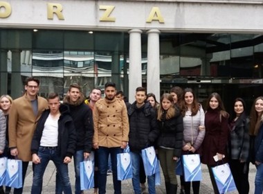 Simbolična fotografija za članek z naslovom: EKONOMISTI NA LJUBLJANSKI BORZI