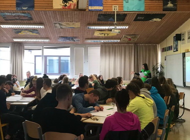 Simbolična fotografija za članek z naslovom: Dijaki  GSŠRM so se učili E-cikliranja