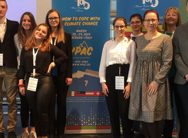 Simbolična fotografija za članek z naslovom: Naši delegati na YPAC-u v Meranu