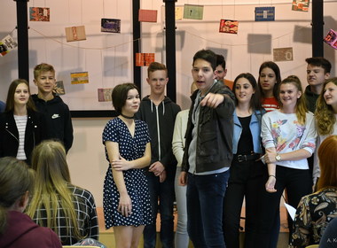 Naključna fotografija iz galerije Živjo, mala, a bi malo zaplesala?